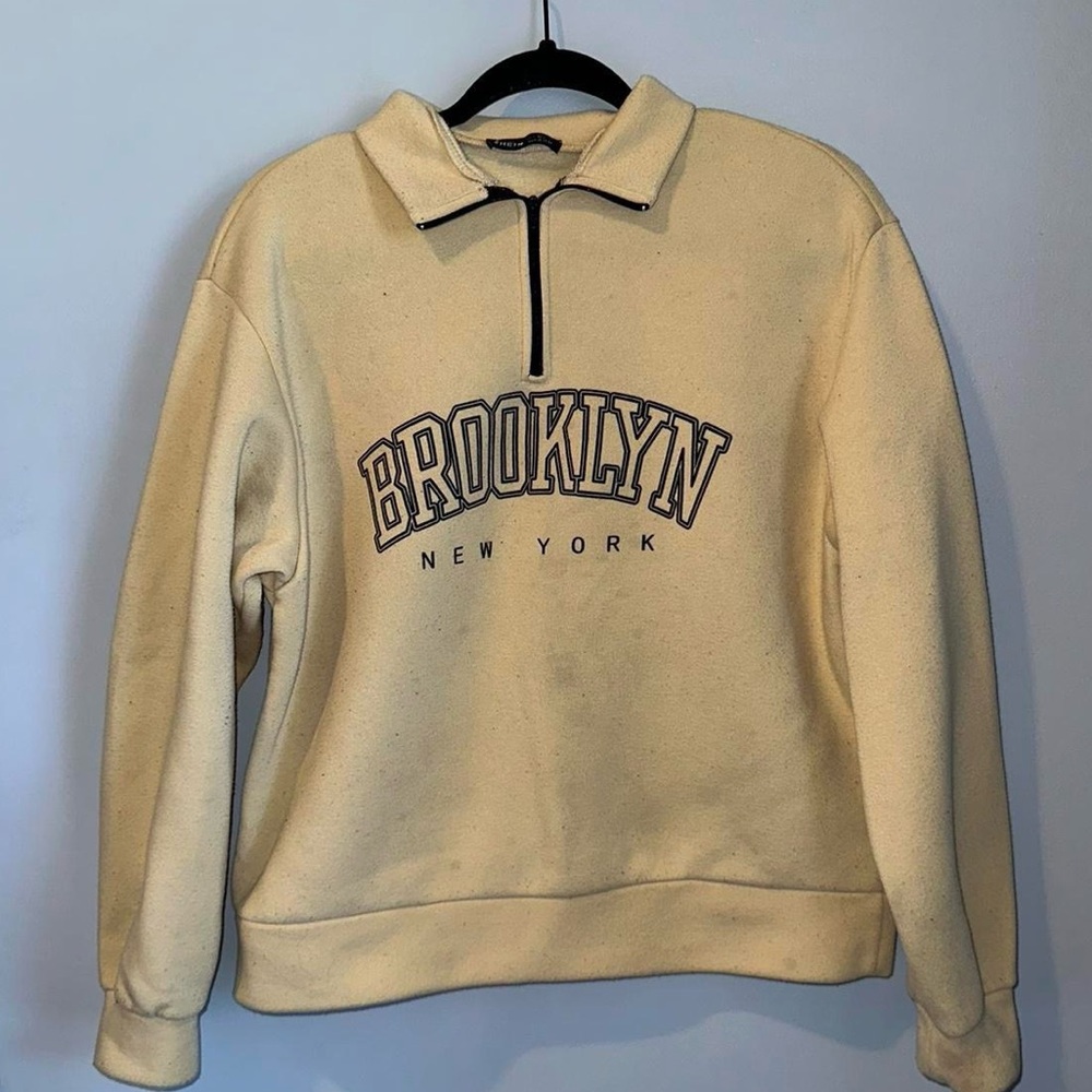 Quarter Zip graphic sweatshirt
